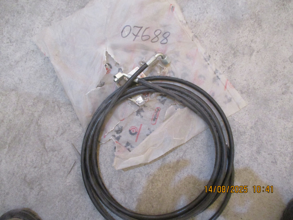 Volvo FMX 440: Hose Line