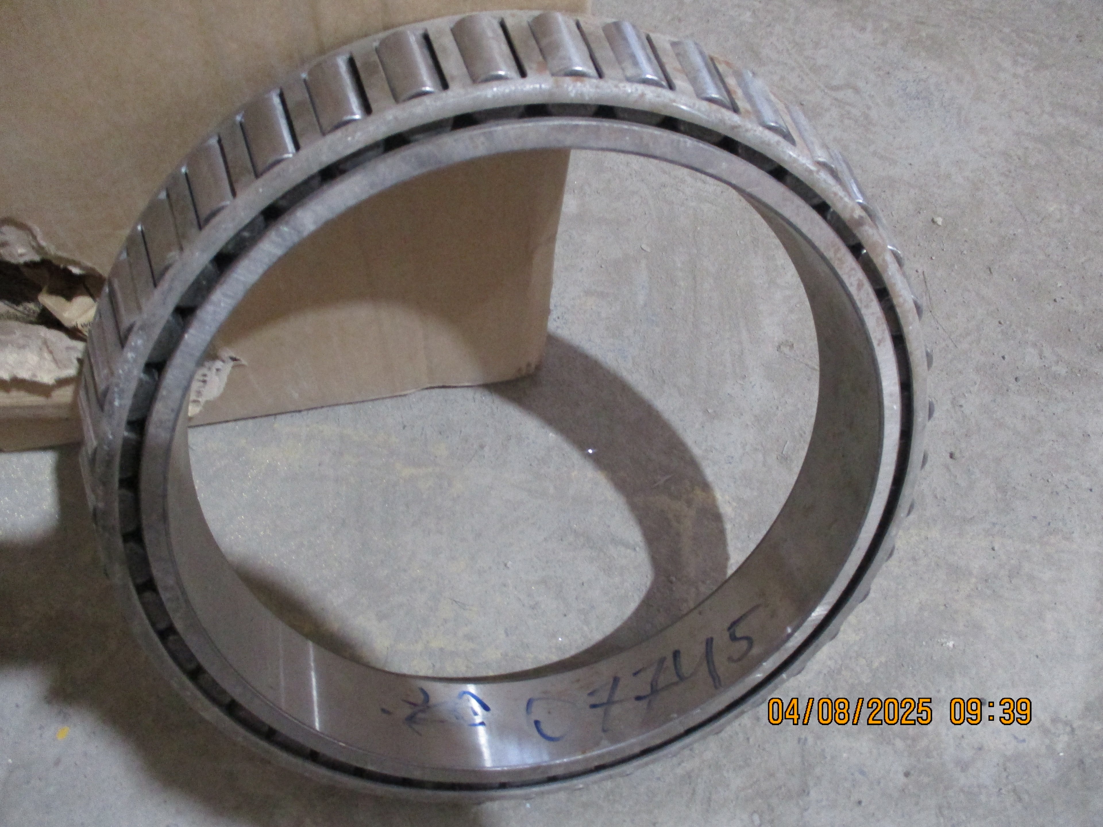 CAT 8S Dozer: Bearing Cone