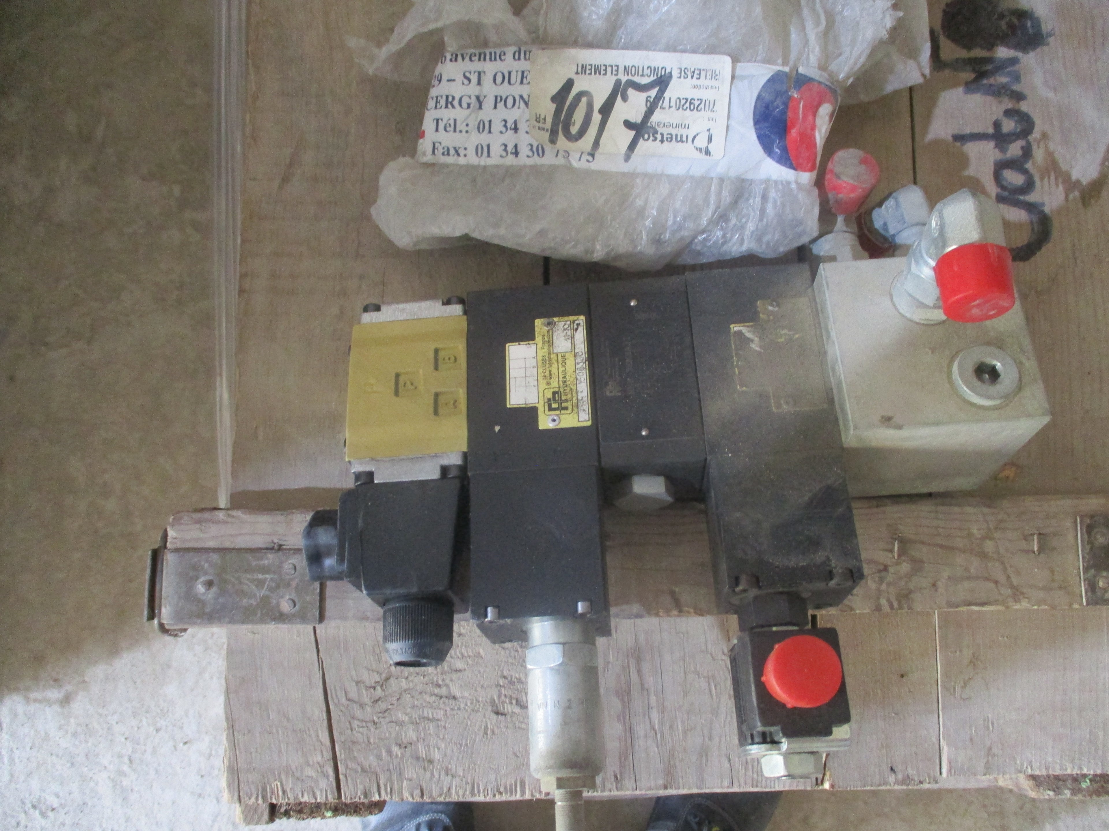 Metso Nordberg HP200 cone crusher:	 Release Function Element