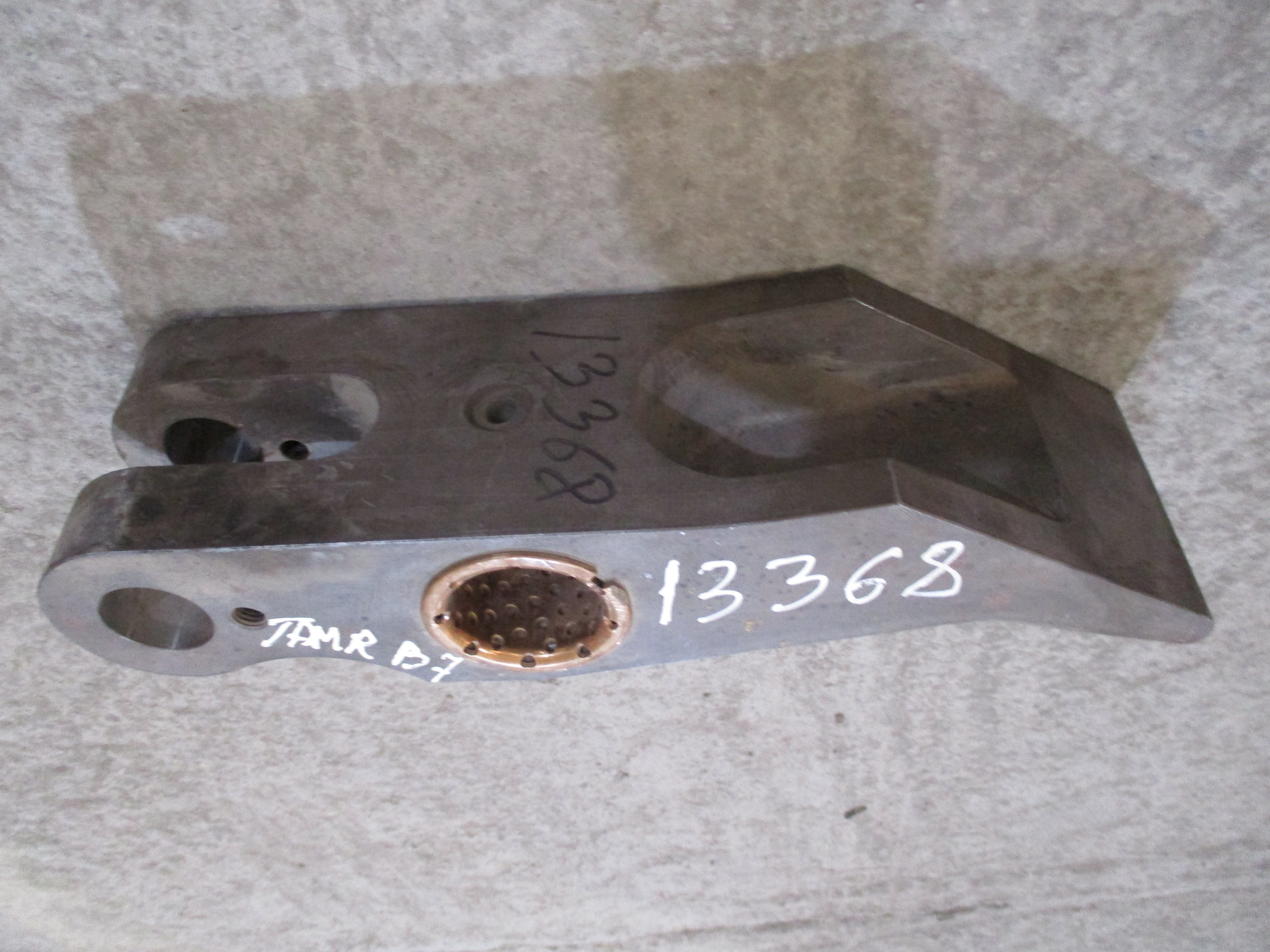 Atlas Copco Epiroc Drilling rig: Clamping tooth