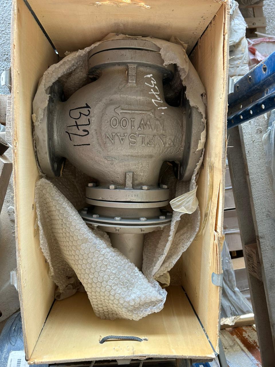 Enelsan NW100: Back hitting valve