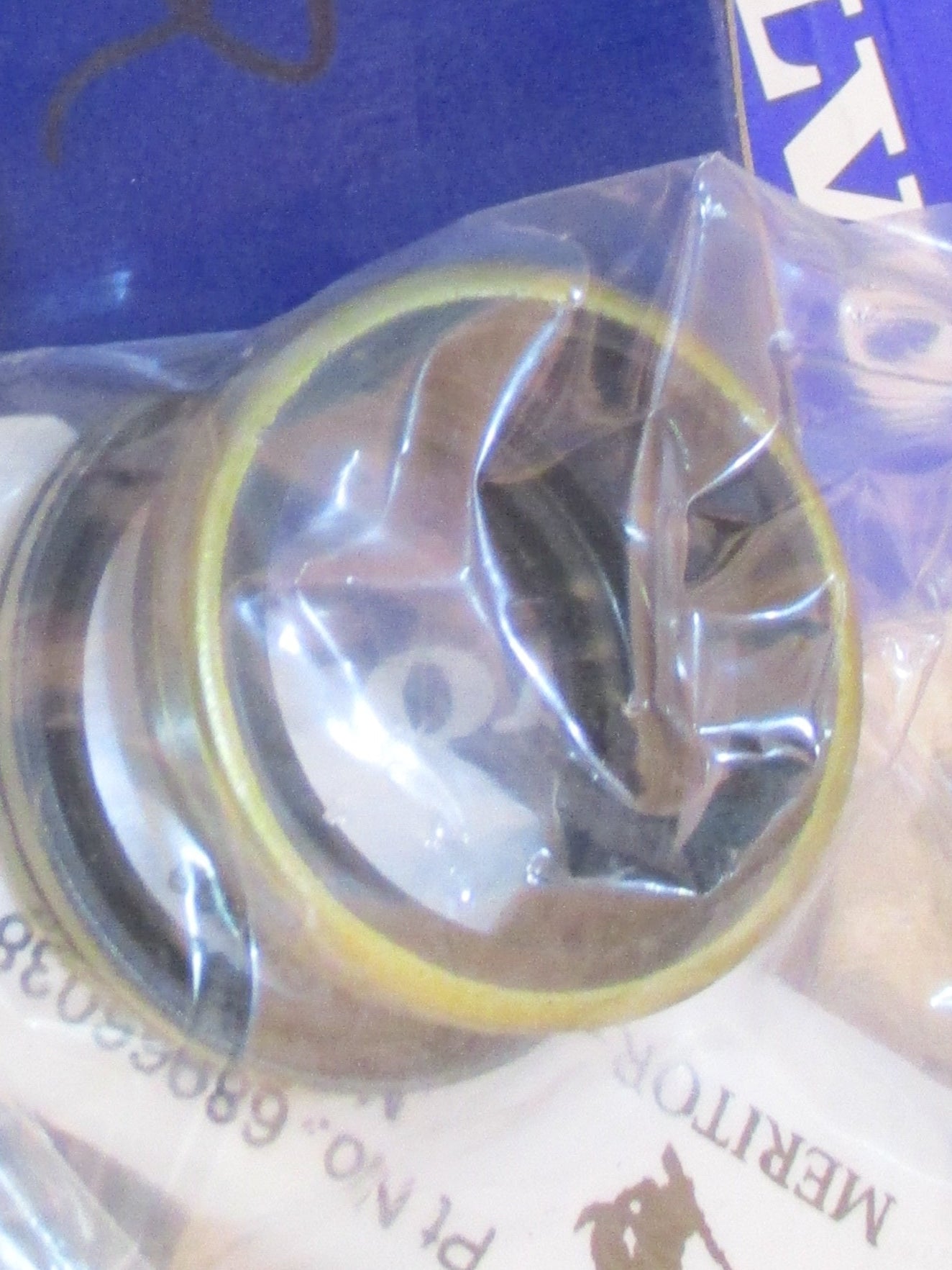 Volvo FMX 440: Sealing ring