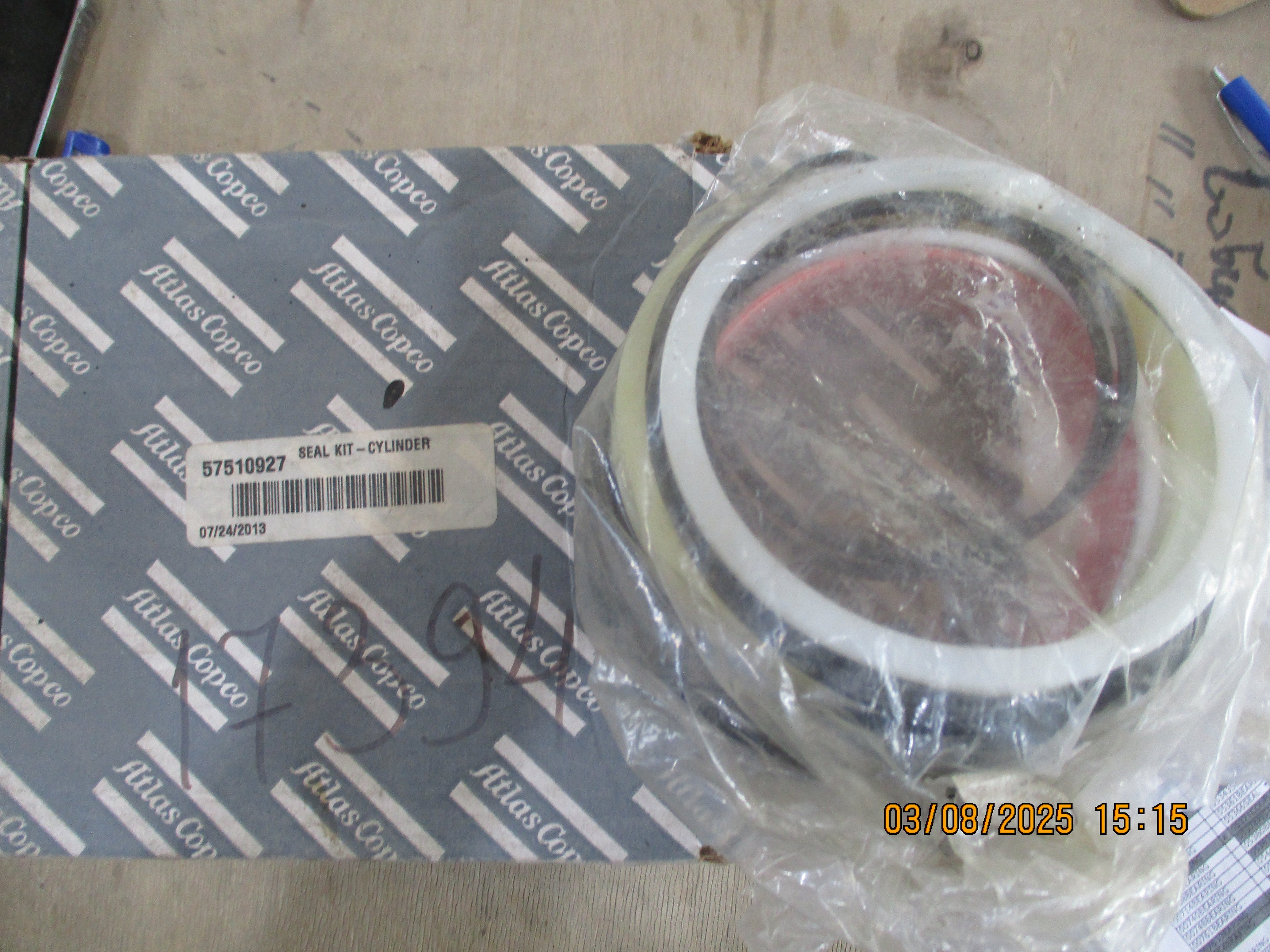 Atlas Copco Epiroc Drilling rig: SEAL KIT-CYLINDER