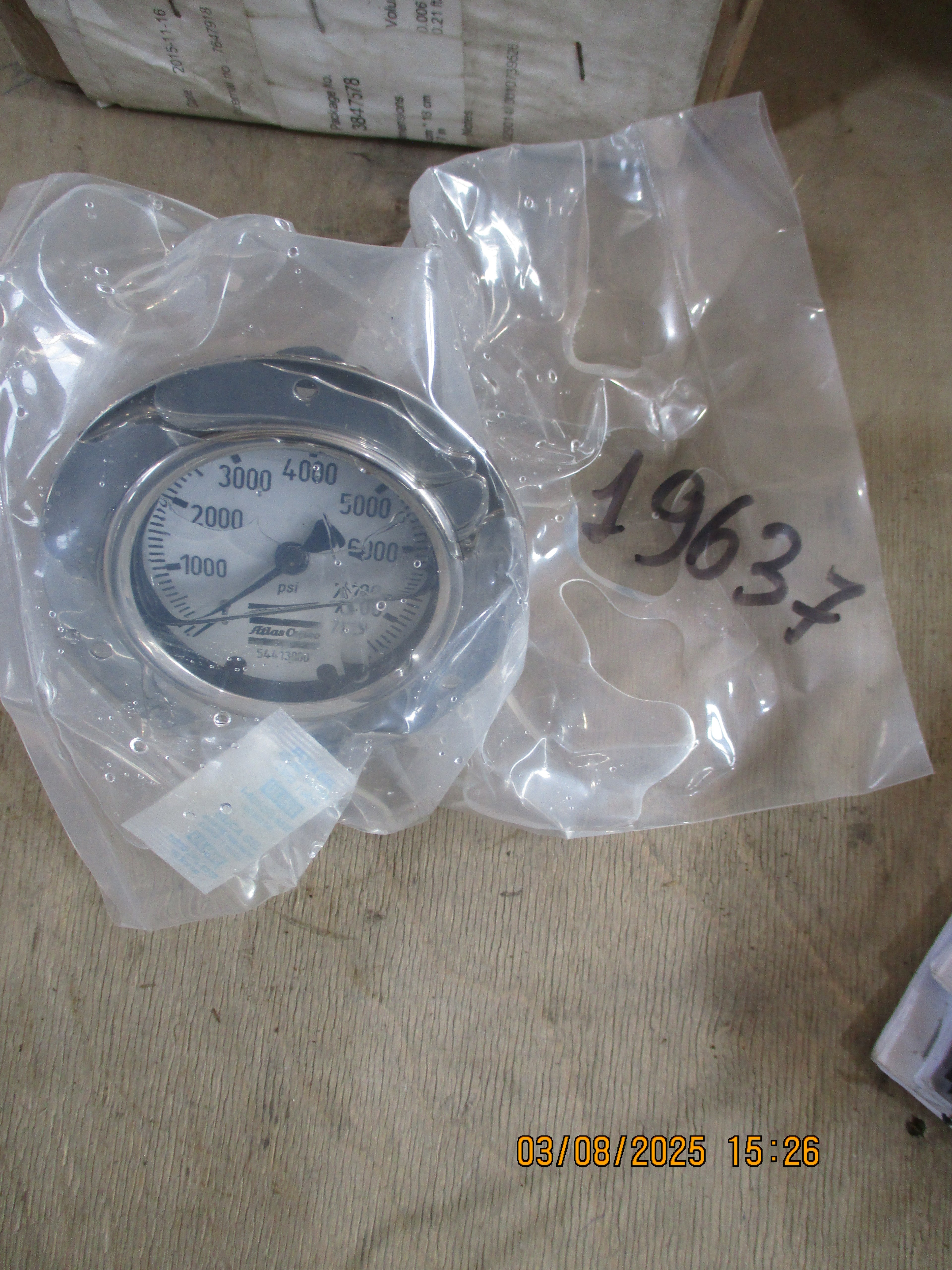 Atlas Copco Epiroc Drilling rig: Pressure gauge