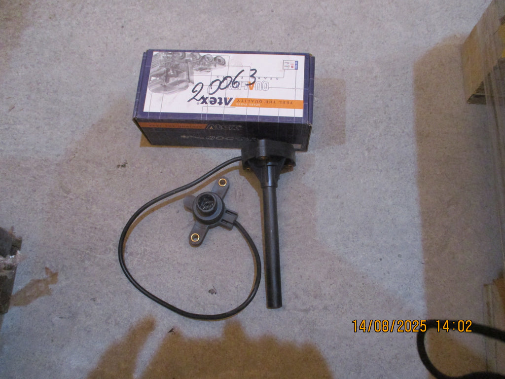 Volvo FMX 440: Crankcase sensor