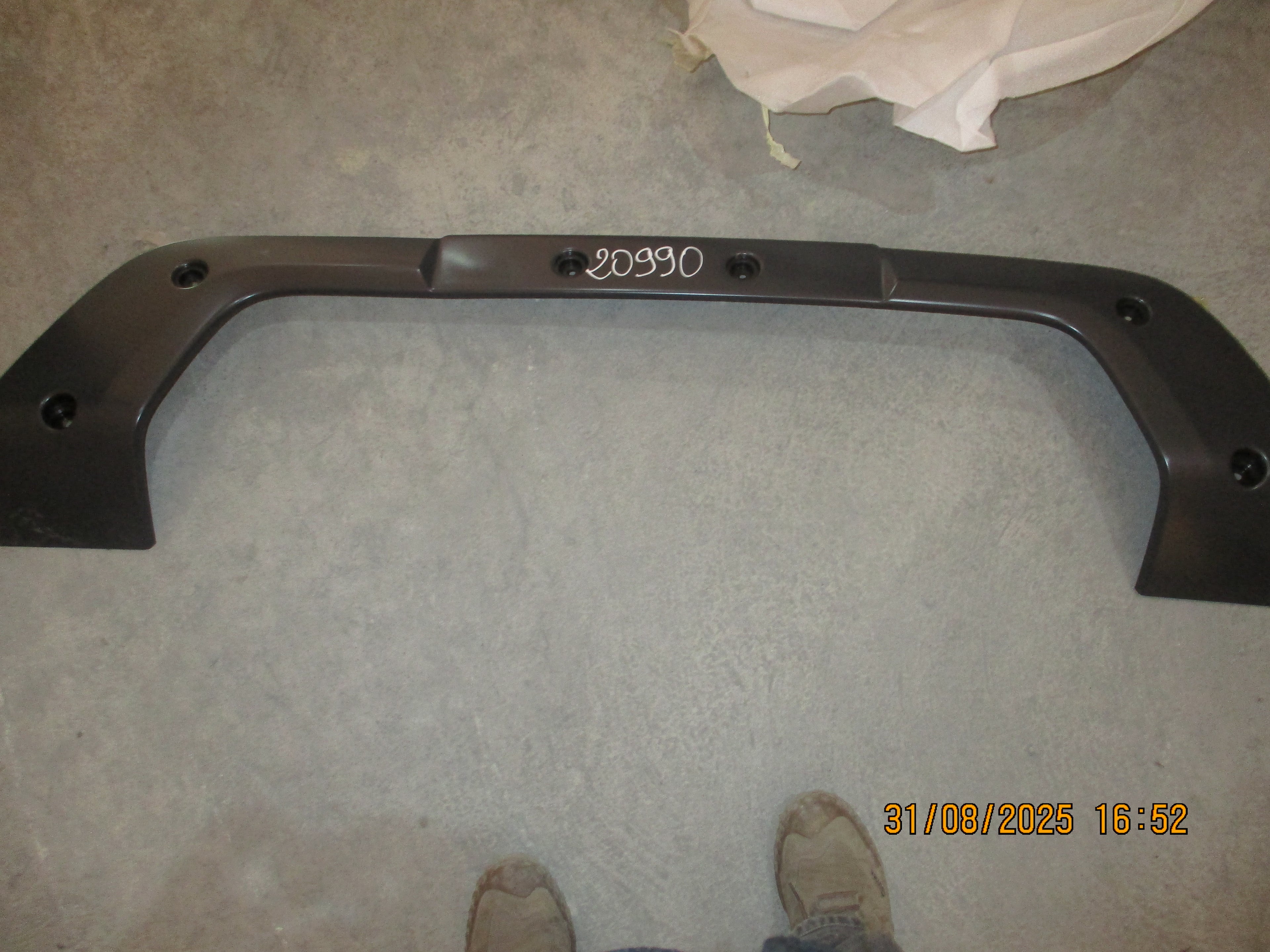 Volvo FMX 440: Bumper