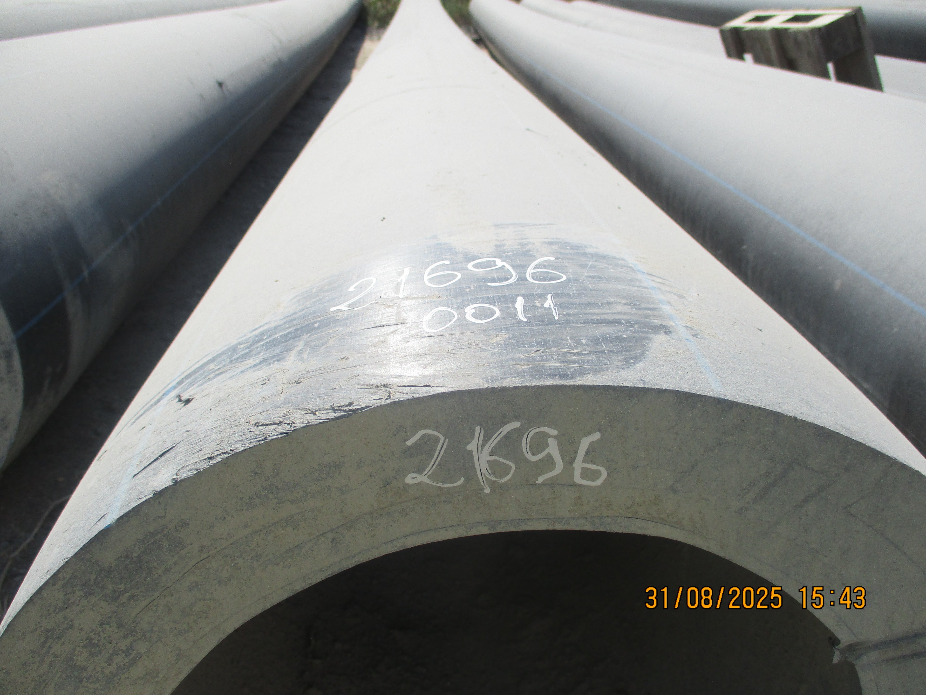 Pipeline: pipe polyethylene PE 100; DN 560; PN 25; SDR7,4
