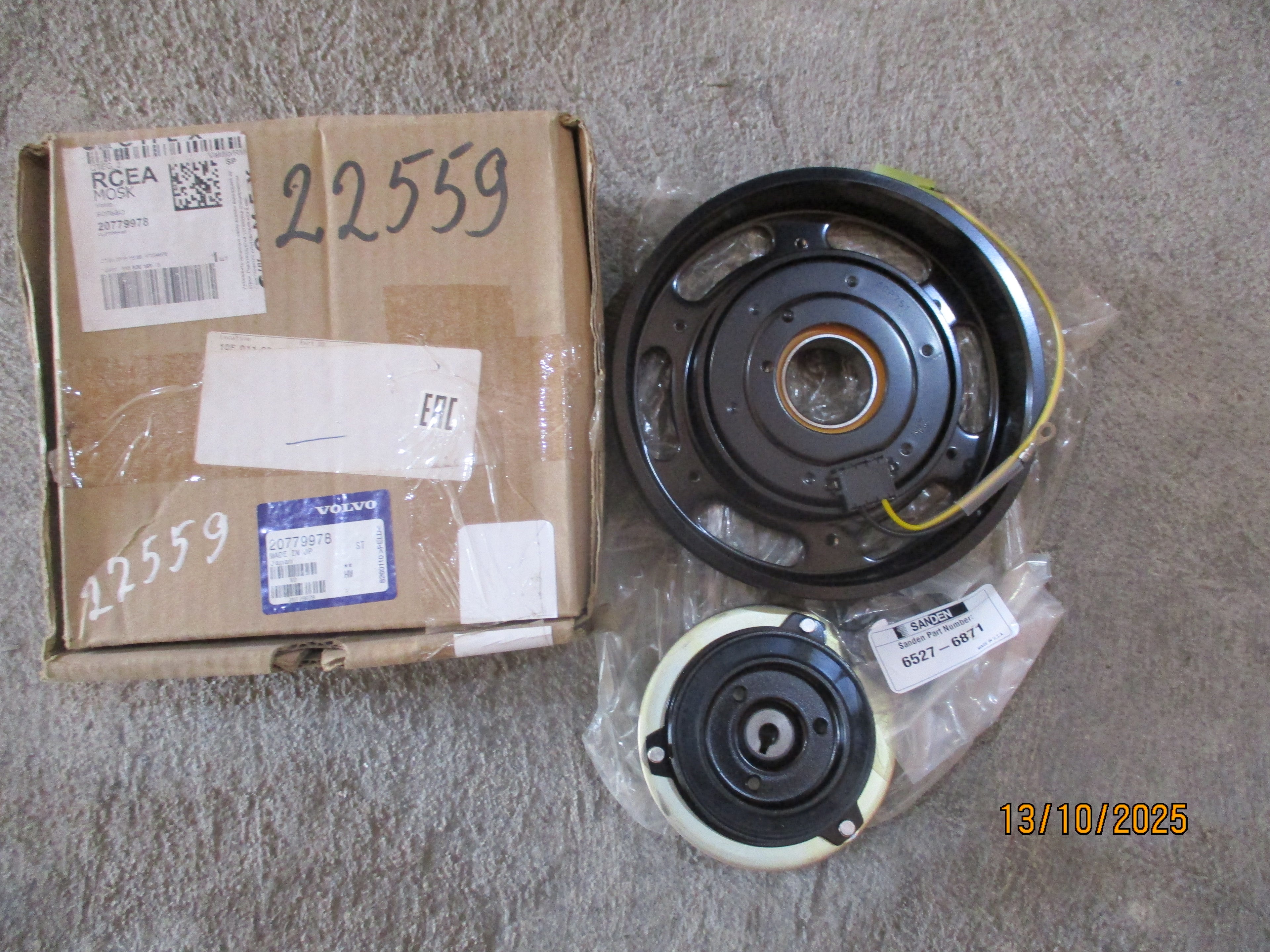 Volvo FMX 440: AC Compressor Clutch