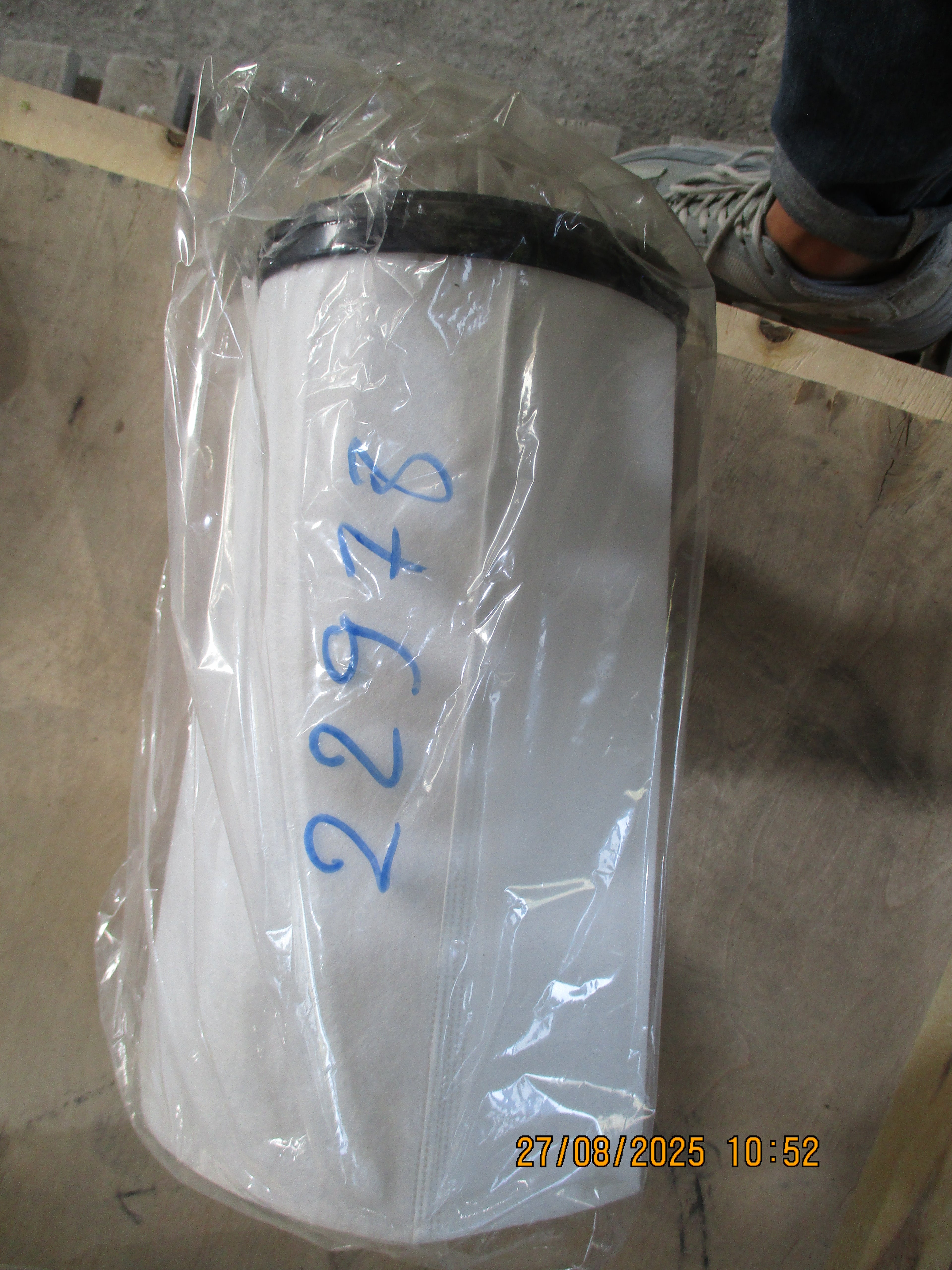 Dump truck VOLVO FMX13 / 8X4: Air Filter