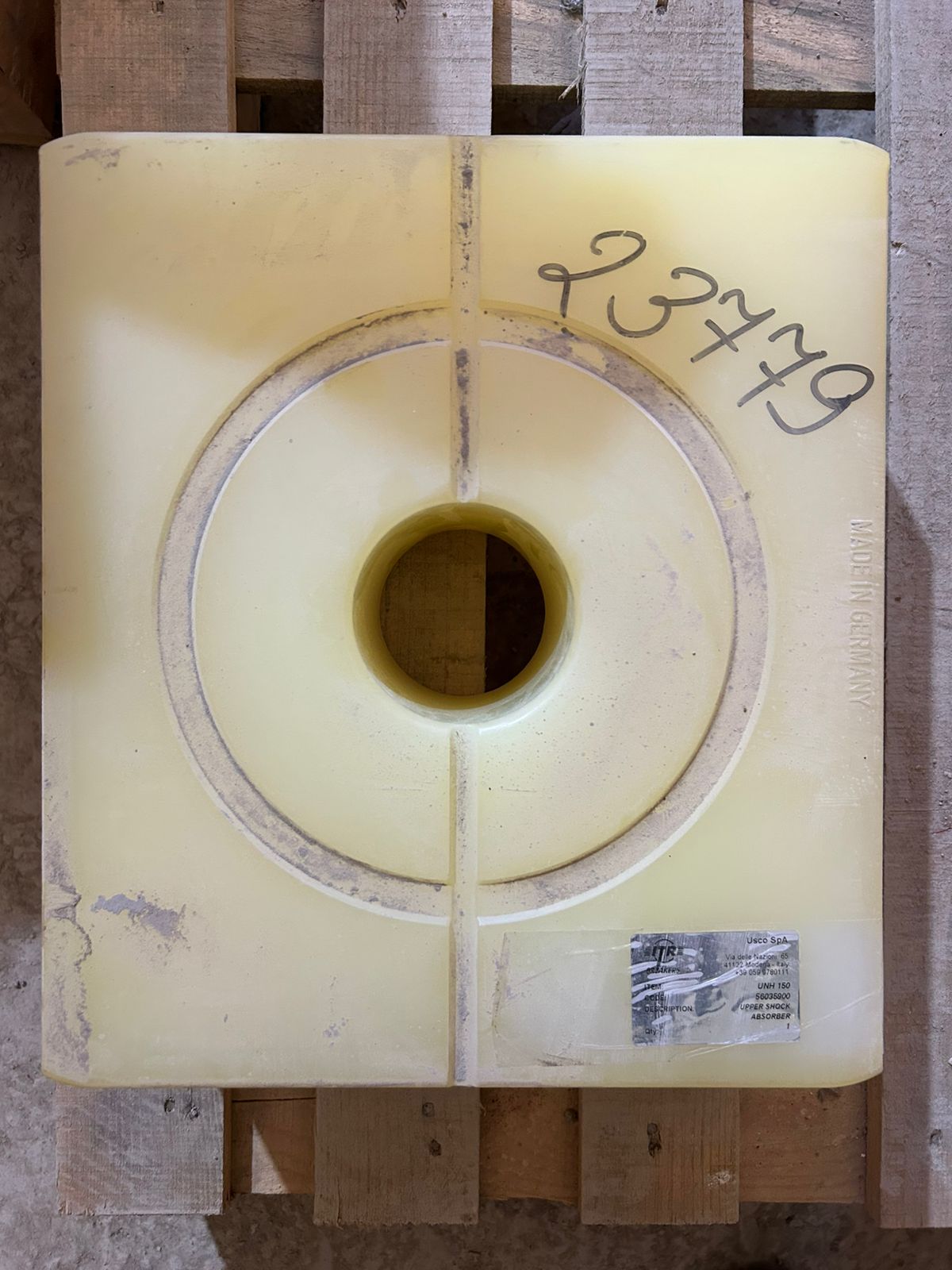 Multiuse: Upper Shock Absorber