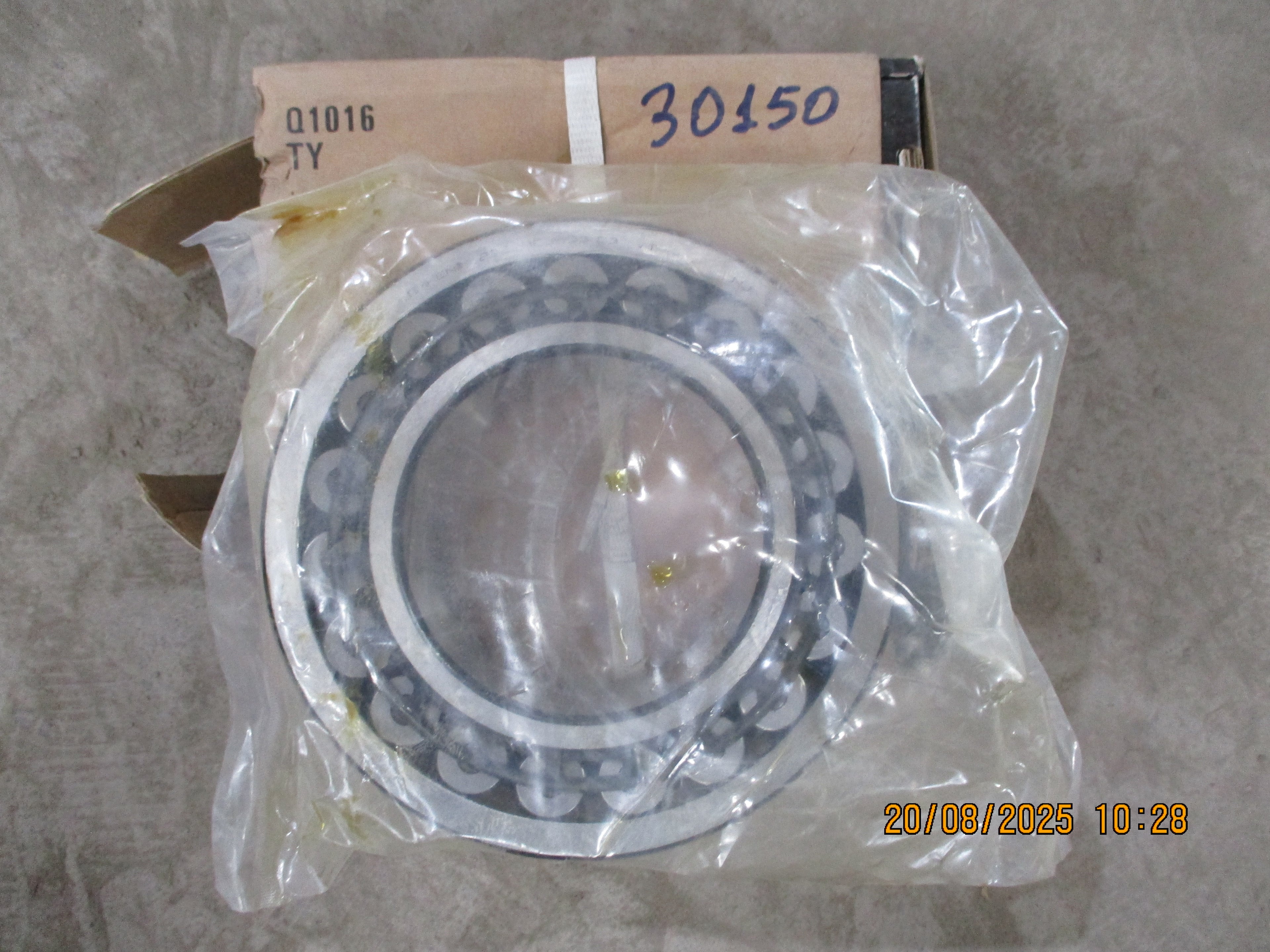 CAT-345C EXCAVATOR: Bearing