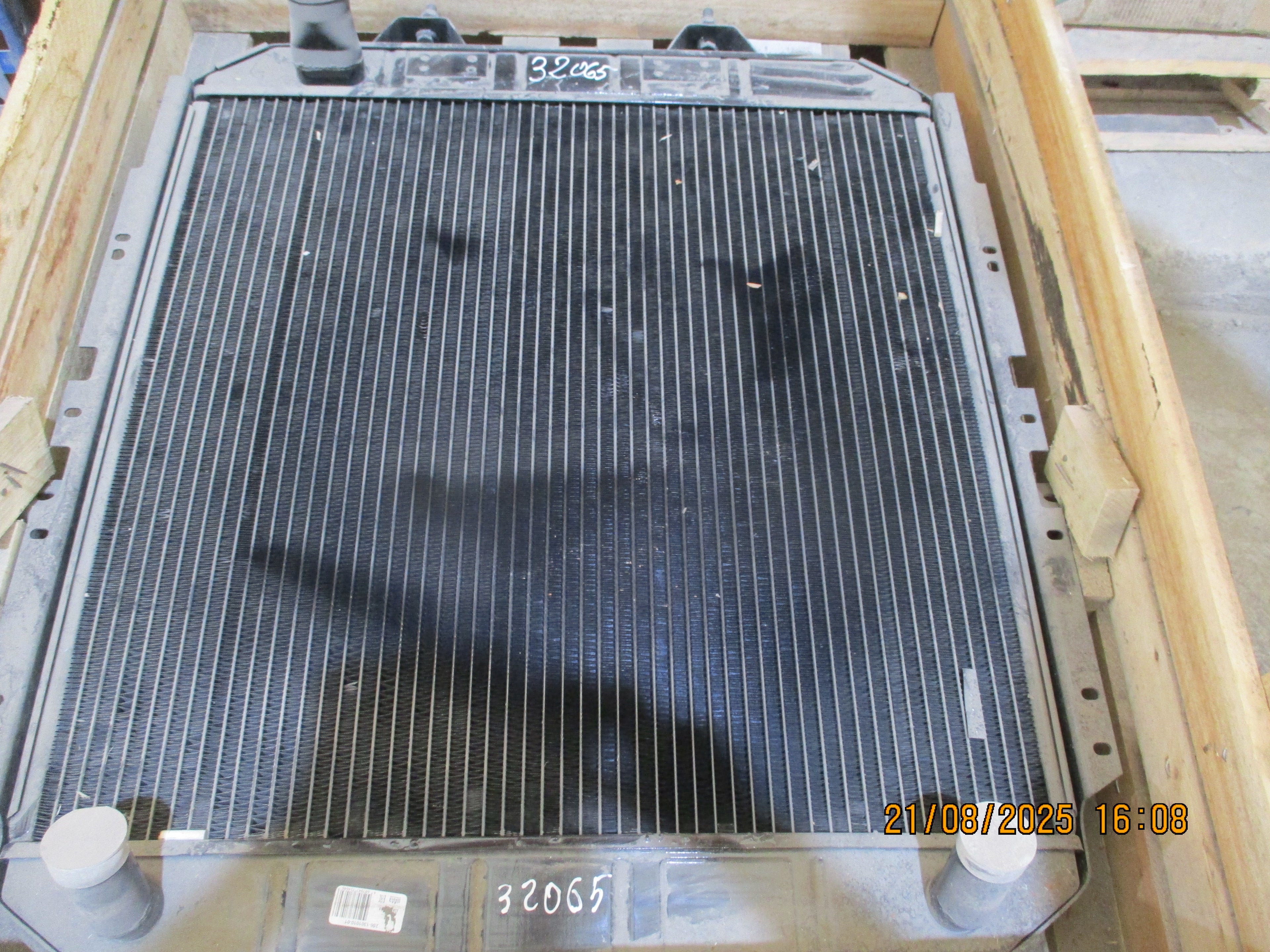 KrAZ-256: Radiator