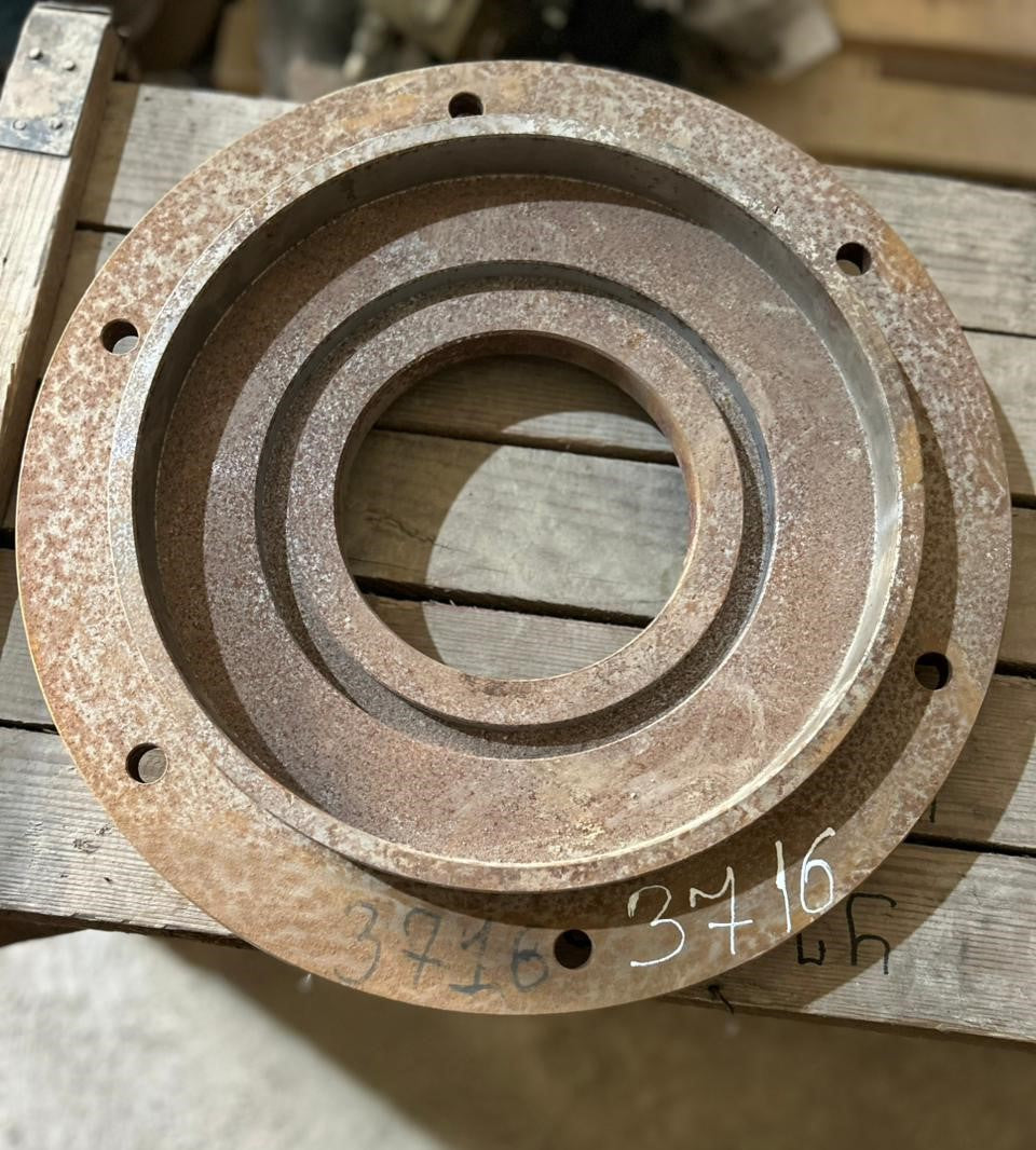 Crusher: Inside Labyrinth