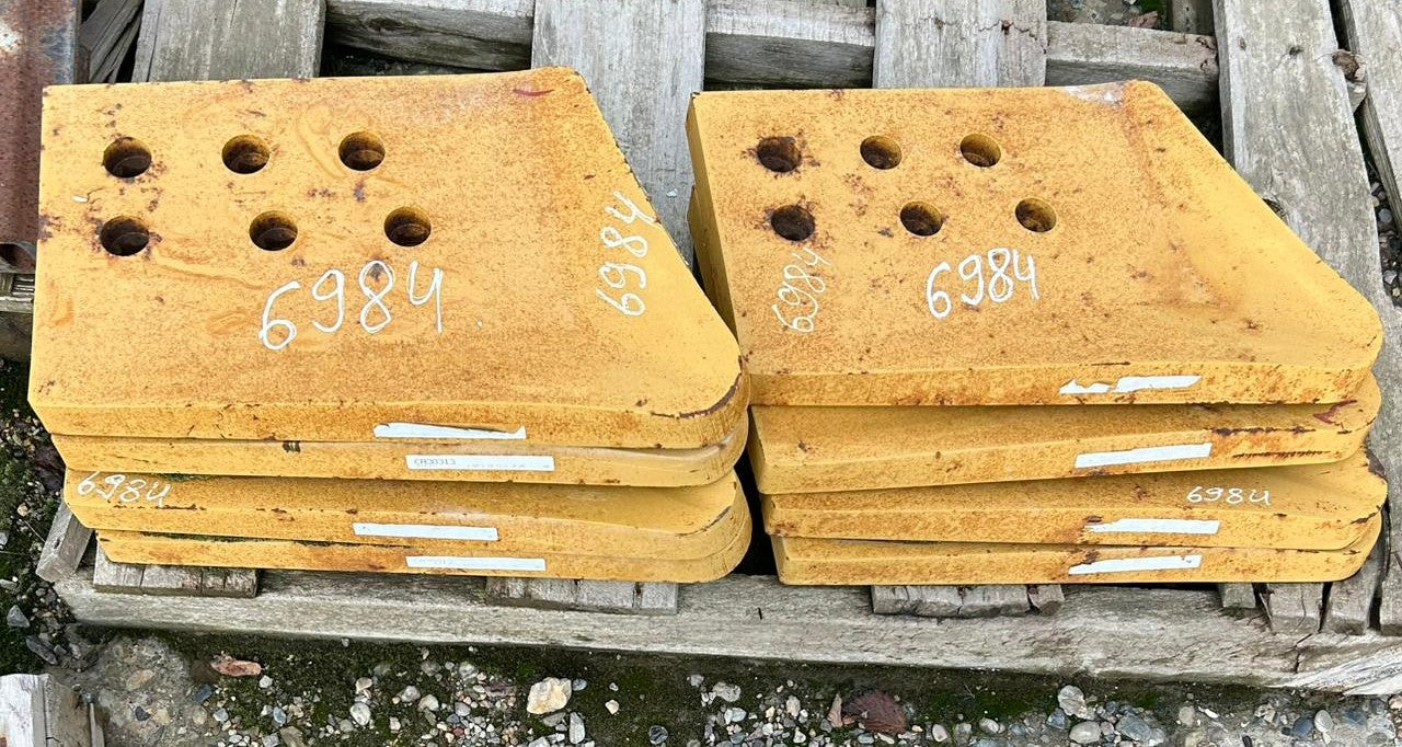 CAT-D6R DOZER: Bit End LH