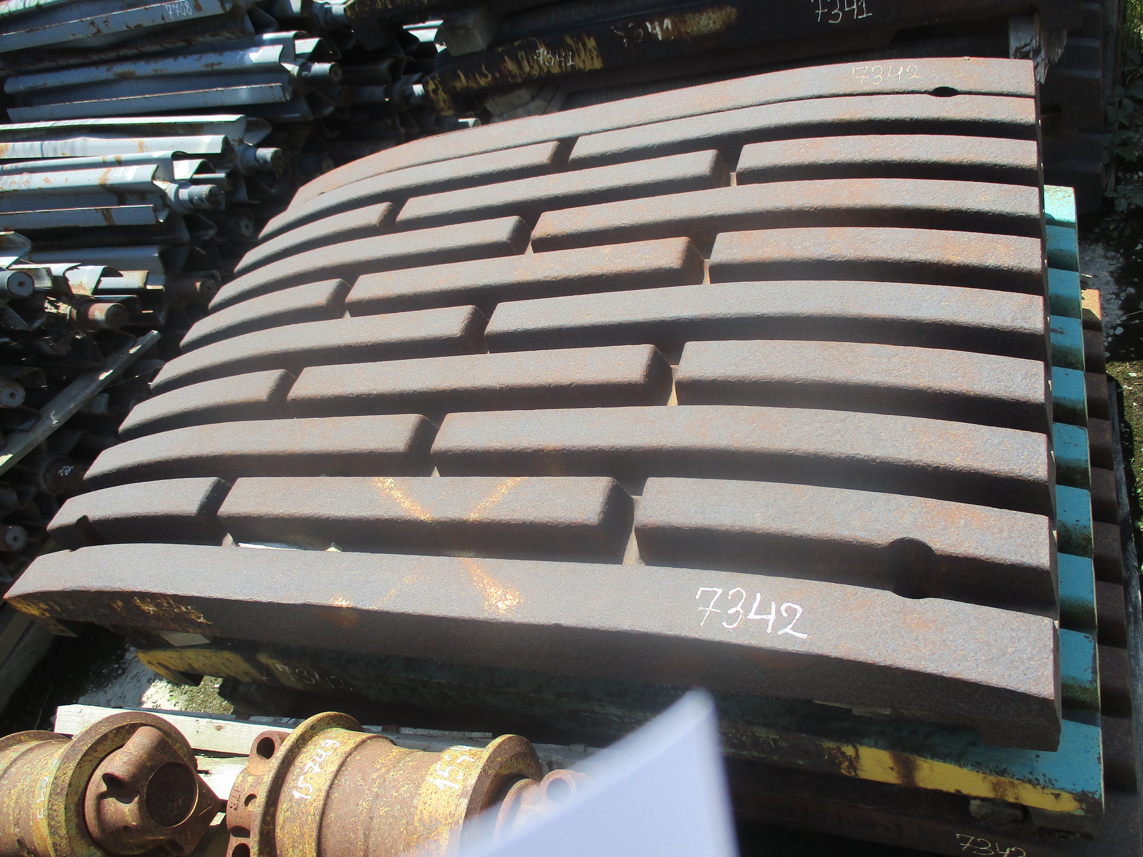 Metso Nordberg C105 jaw crusher: Fixed Jaw Plate