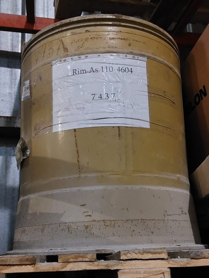CAT-980G LOADER: Rim Assembly