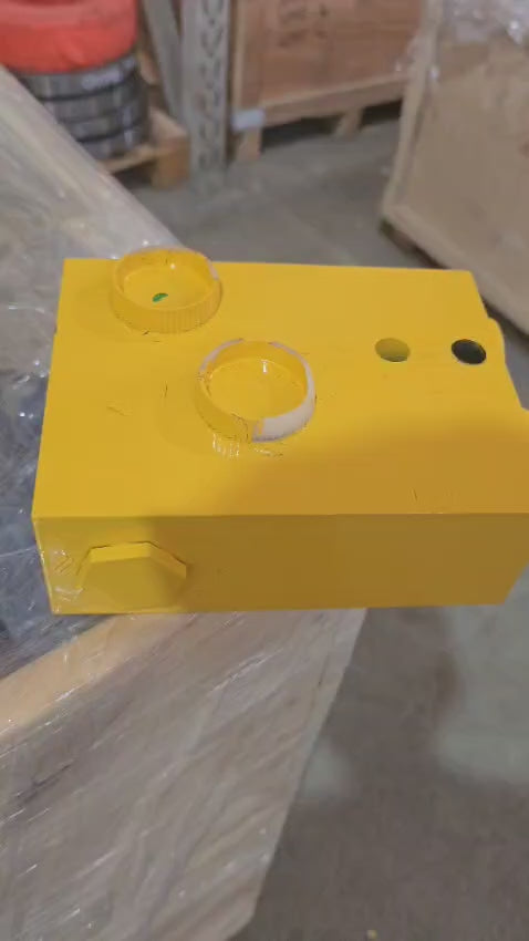Komatsu Bulldozer  D155A-6: Valve